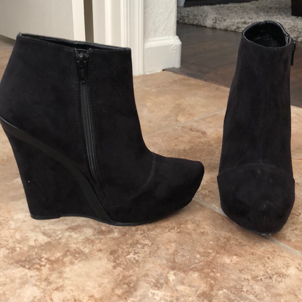 Aldo wedges